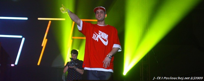 ice cube - 10.4.09